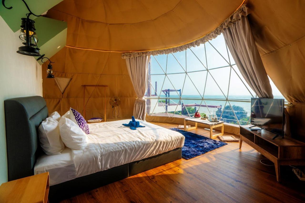 Santorini Cave House Inspired, Cliffside Paradise Hotel Johor Bahru Eksteriør billede